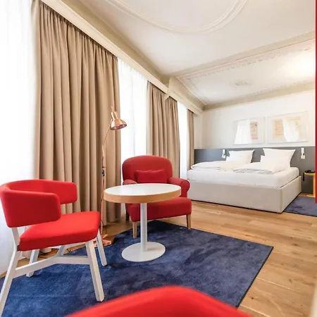 Hotel Small Luxury Goldgasse 4*